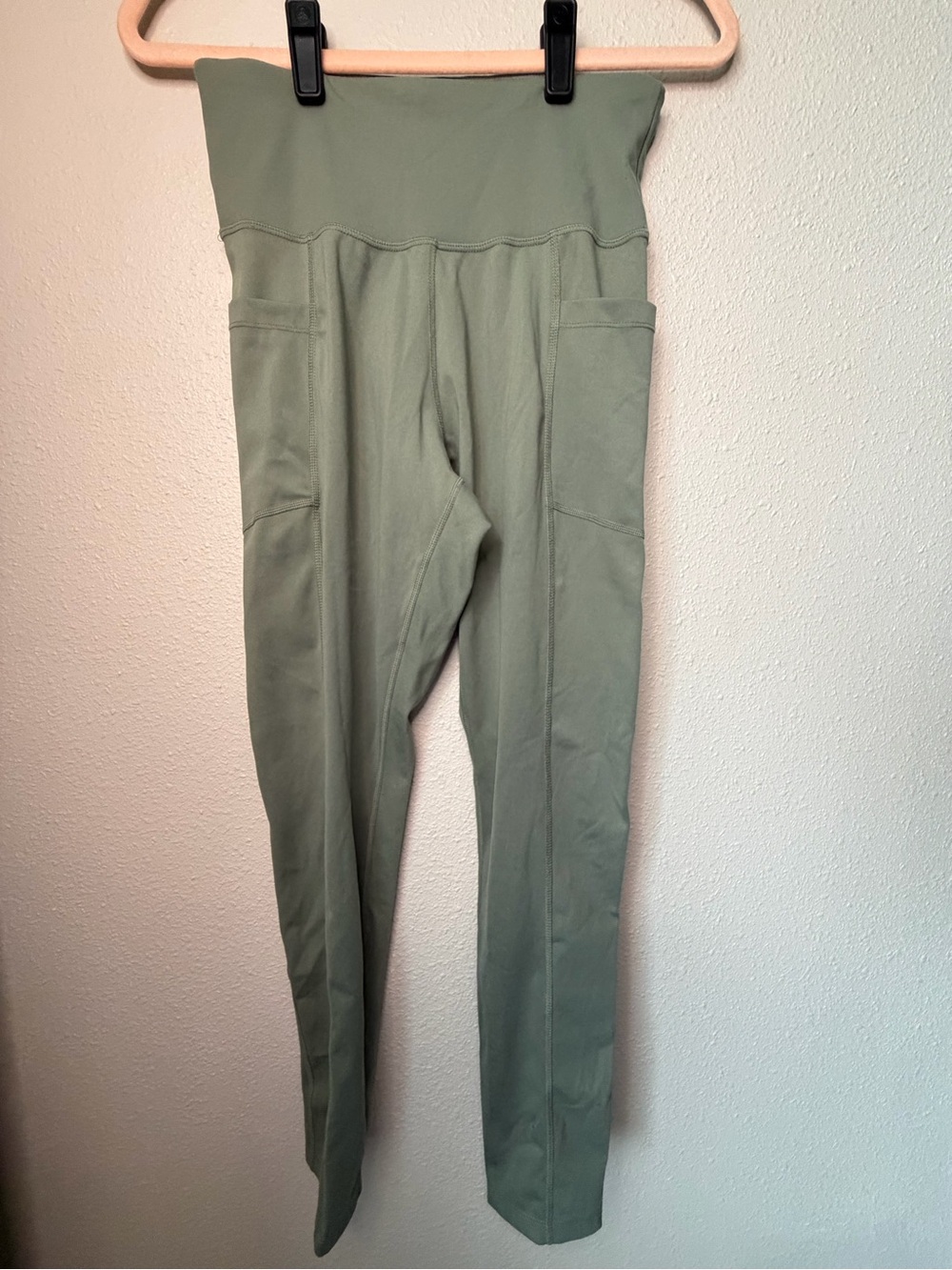 Hype Olive Green High-Waist Leggings with Side Pockets
